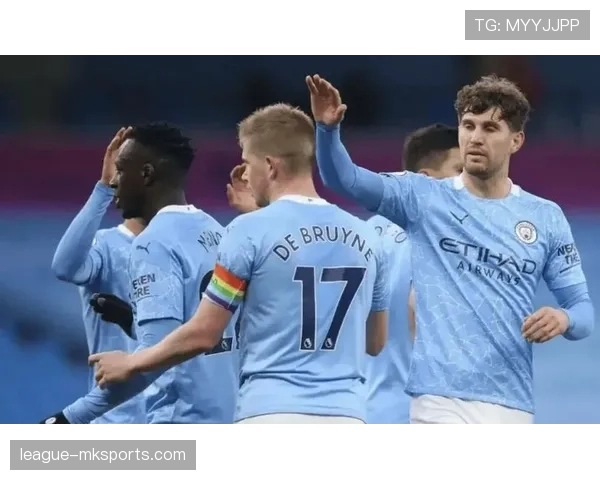 斯通斯状态火热助力曼城，球队全力冲击冠军荣耀