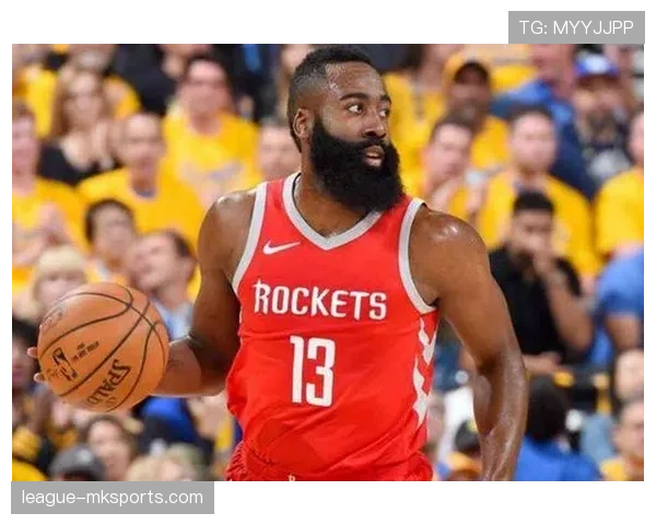 扎卡精准传球助球队取胜，状态回暖成关键先生