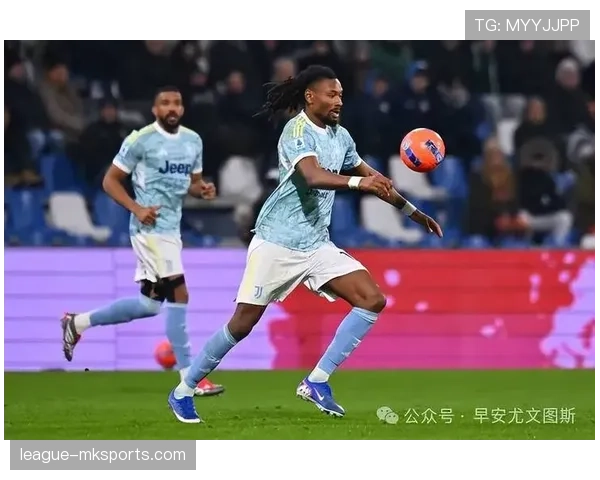 本菲卡重塑阵容迎新赛季,全力提升竞争力应对挑战 本菲卡重塑阵容迎新赛季,全力提升竞争力应对挑战